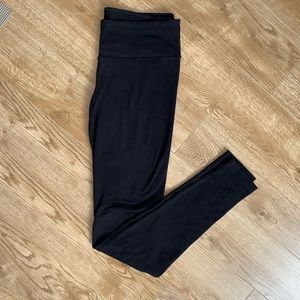 Lululemon Leggings (Size 4)